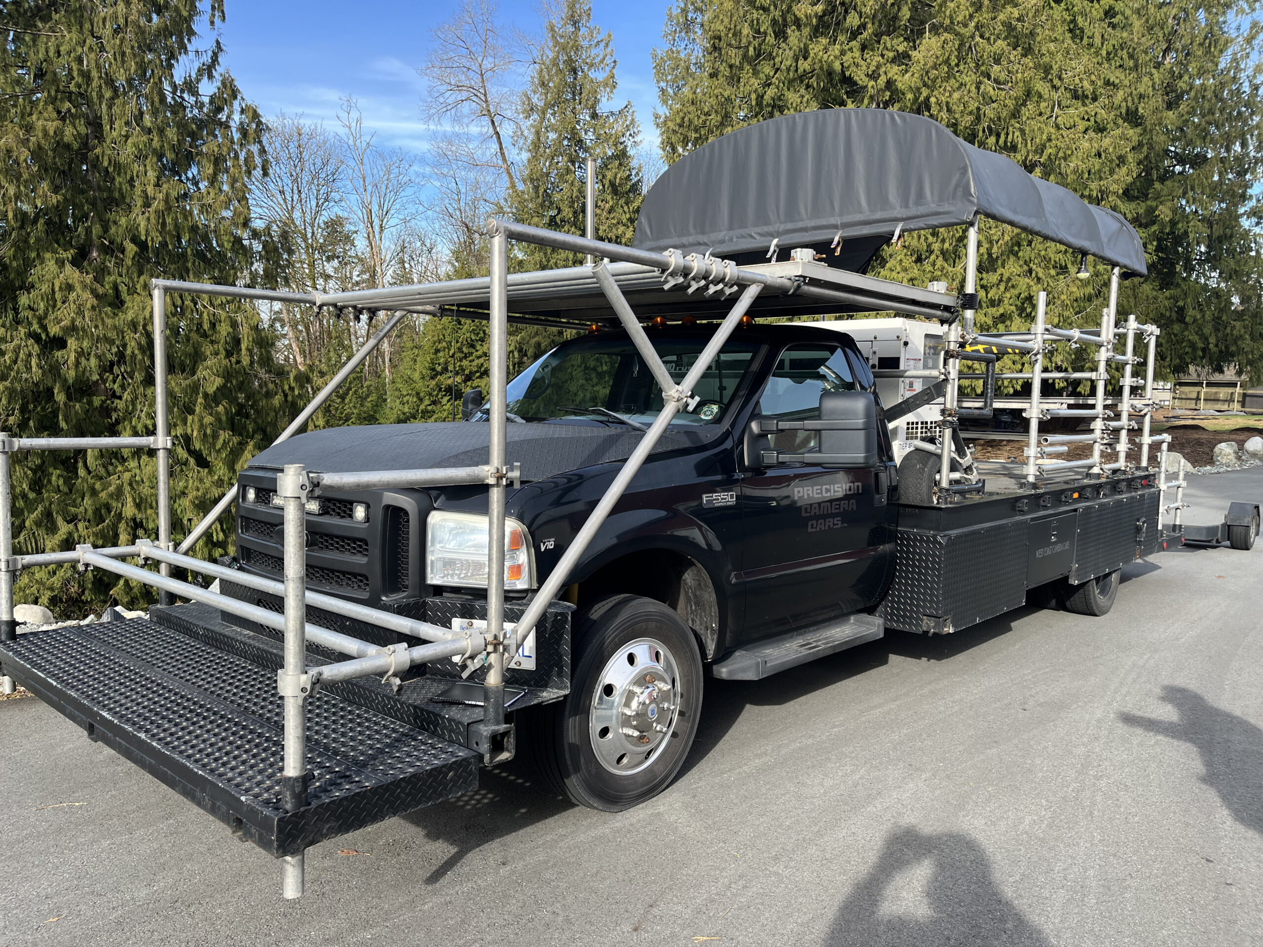 Mounted camera platform